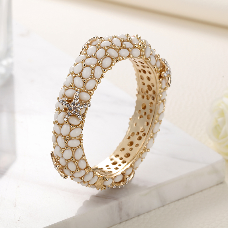 Sally's Paradise-regalo de Nav - Paradise Jewelry & Watches Dolphin Mall reseña y precio