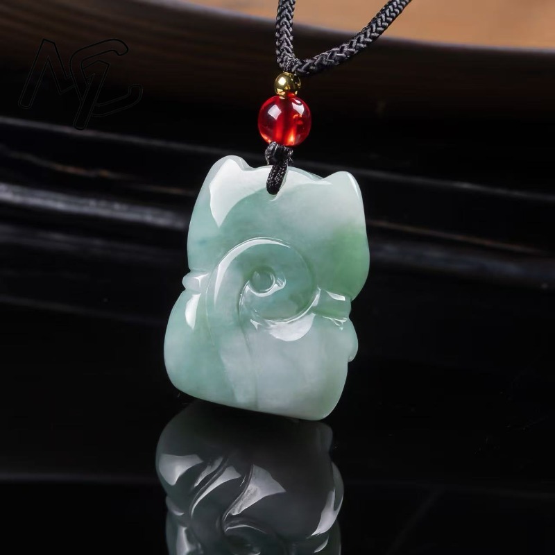 Colgante de Gato de la Suerte  - Jewelry & Watches Company reseña y precio