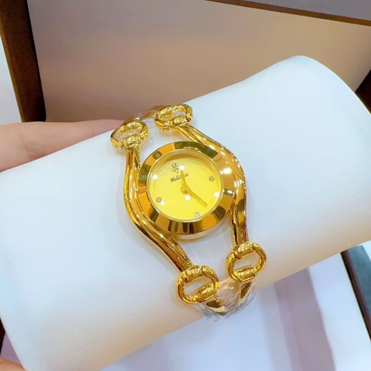 Nuevo reloj francés chapado en - Jewelry With Watches reseña y precio