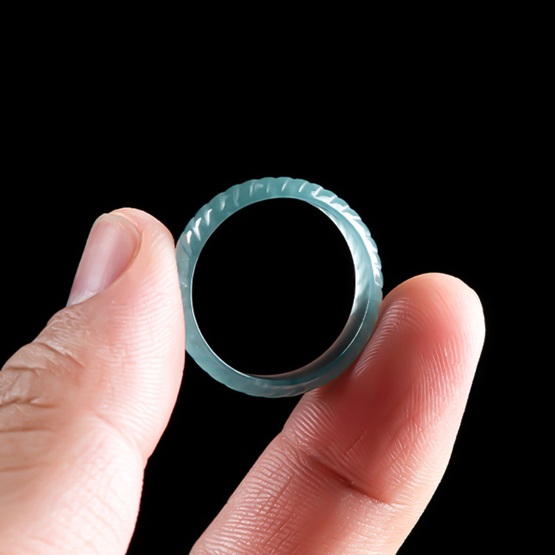 Anillos de Jadeíta Birmana Azu - Jewelry & Watches Company reseña y precio
