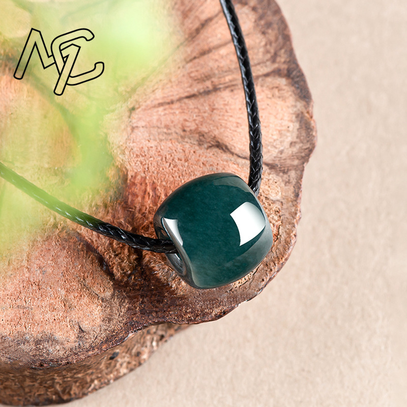 Colgante de Jadeíta Natural de - Jewelry & Watches Company reseña y precio
