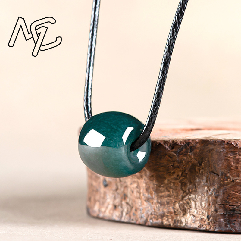 Colgante de Jadeíta Natural de - Jewelry & Watches Company reseña y precio